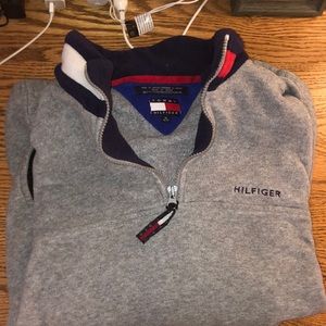 tommy hilfiger zip up